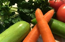 ��ԣ� ��ҵ��Ⱥ�������򾭼��·�Ծ