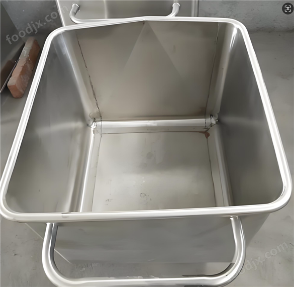 斬拌機配套料車 提升機專用周轉(zhuǎn)料車