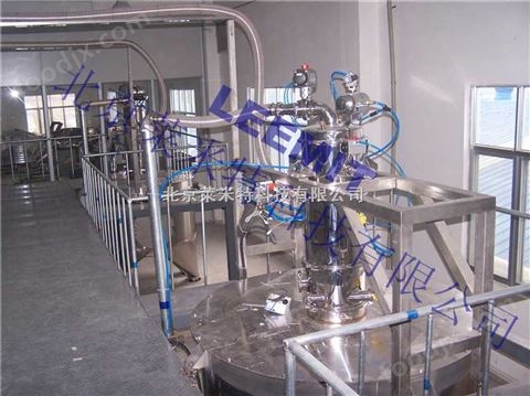 粉體輸送器